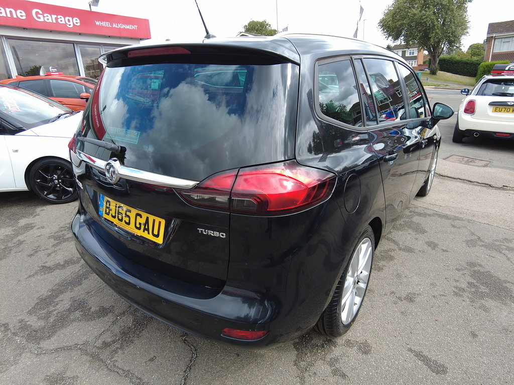 Vauxhall Zafira Tourer I Turbo Sri Black #3