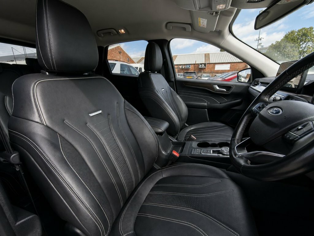 Ford Kuga 2.5L Vignale DP22CVA White #6