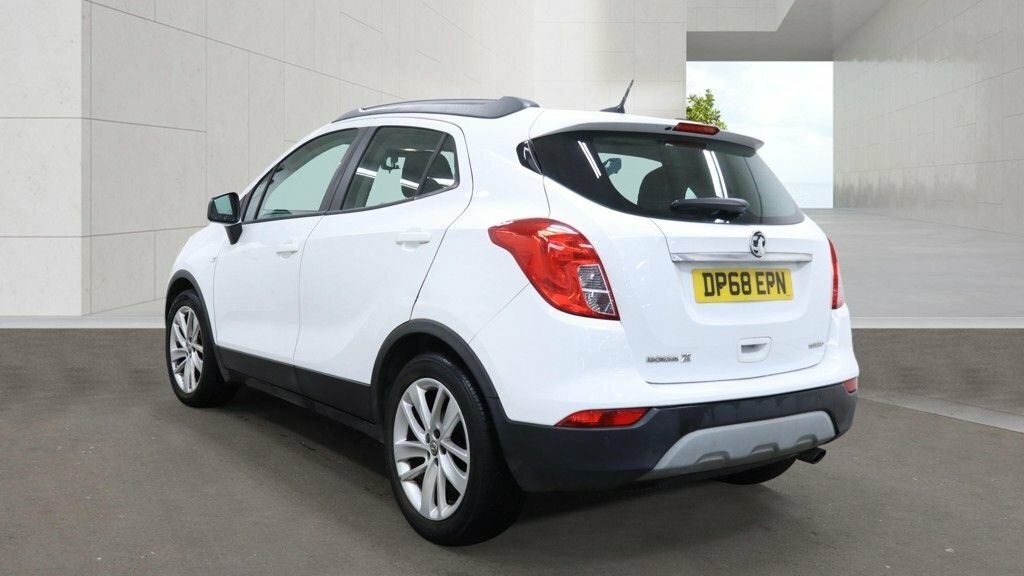 Vauxhall Mokka X 1.4L Design Nav White #3