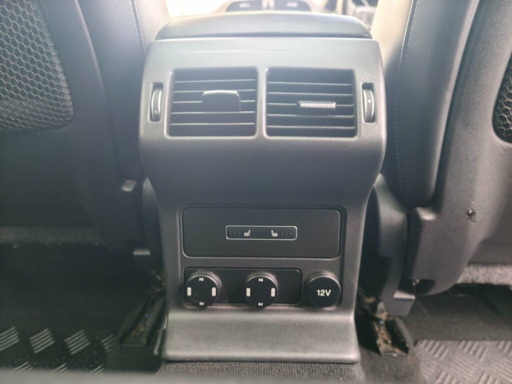 Jaguar F-Pace 2L Portfolio Black #5
