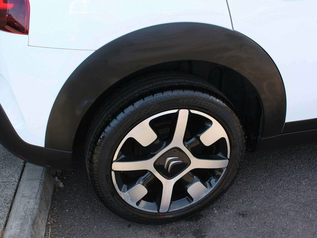 Citroen C4 Cactus Red #10