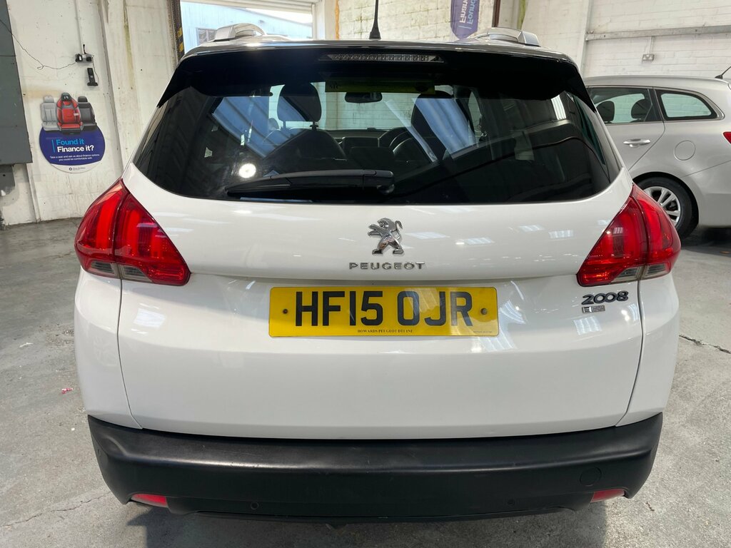 Peugeot 2008 1.6 E-hdi Feline Suv Euro 5 Ss White #4