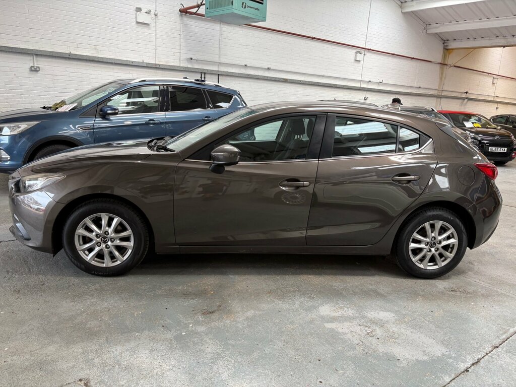 Mazda 3 1.5 Skyactiv-g Se Nav Hatchback Grey