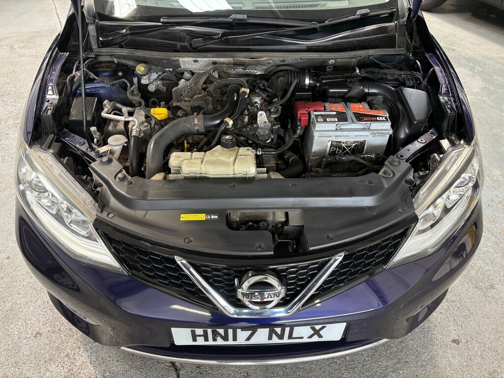 Nissan Pulsar N-connecta Dig-t Xtronic #21