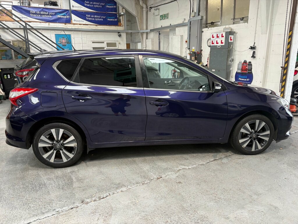 Nissan Pulsar 1.2 Dig-t Tekna Hatchback Xtron Euro 6 Blue #6