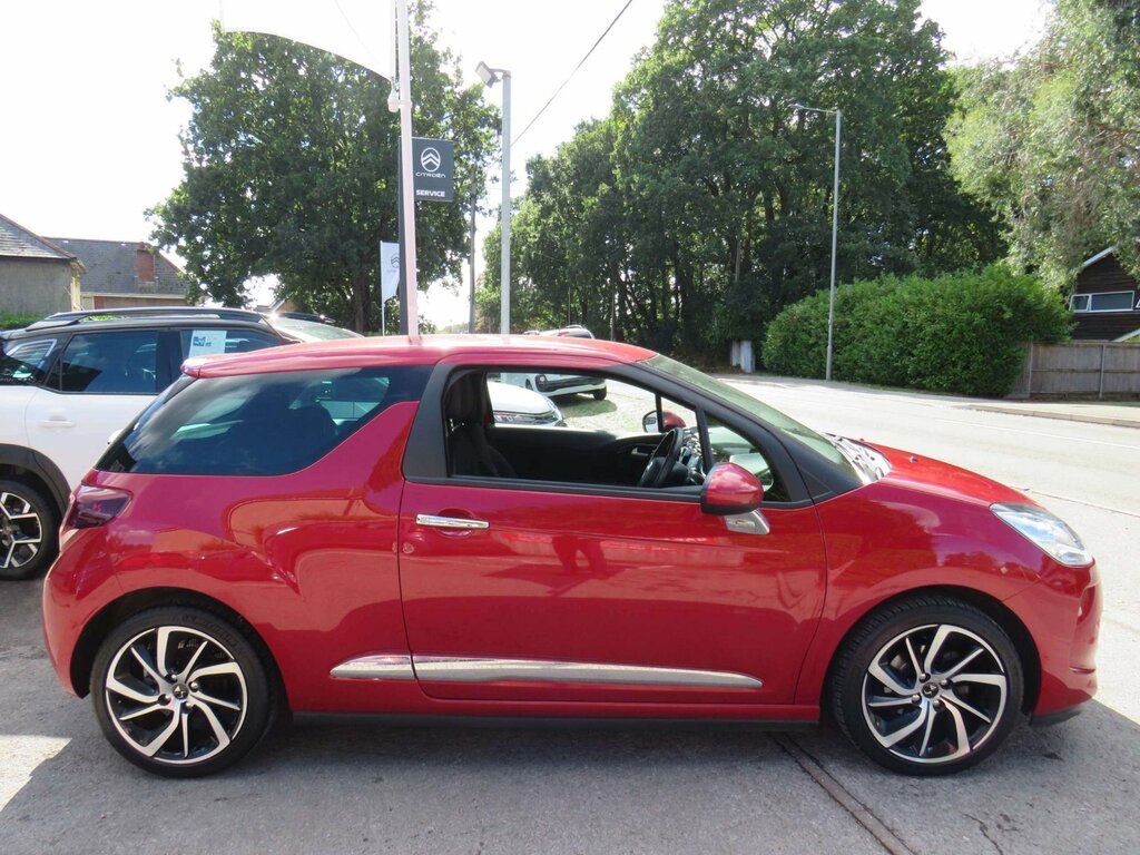 DS DS 3 1.2 Puretech Dstyle Nav Hatchback Manua Red #6
