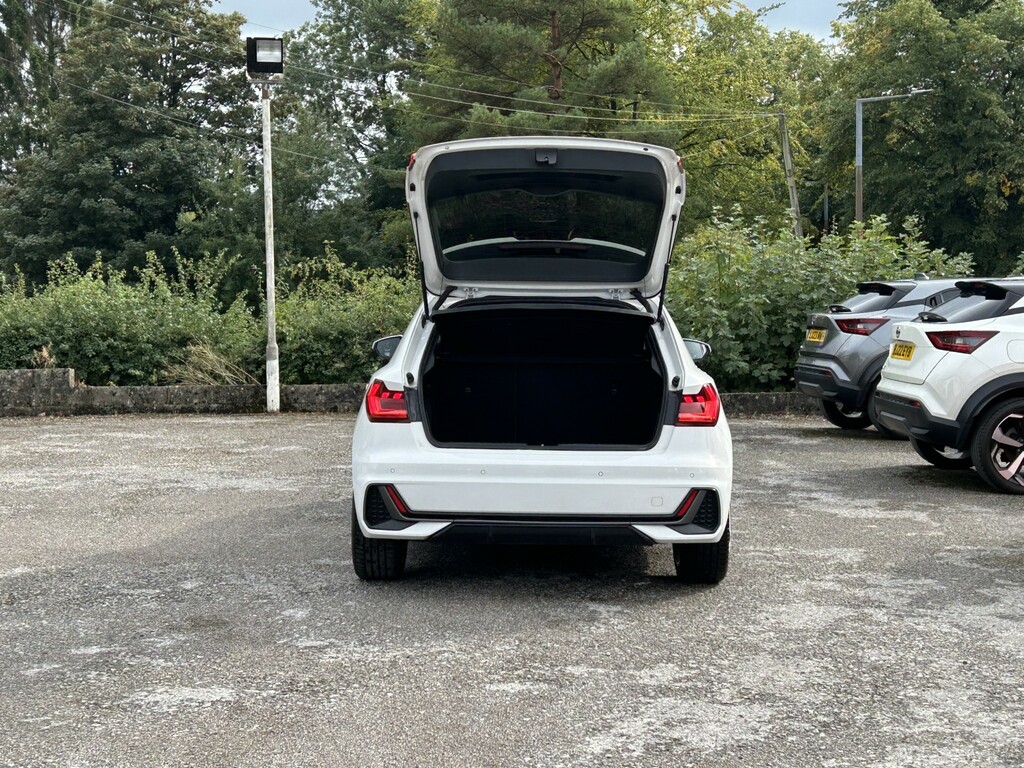 Audi A1 1.0 Tfsi 30 S Line YX74NWP White #4