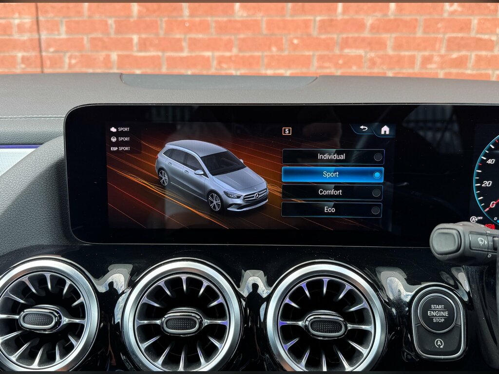 Mercedes-Benz B Class Hatchback Grey #21