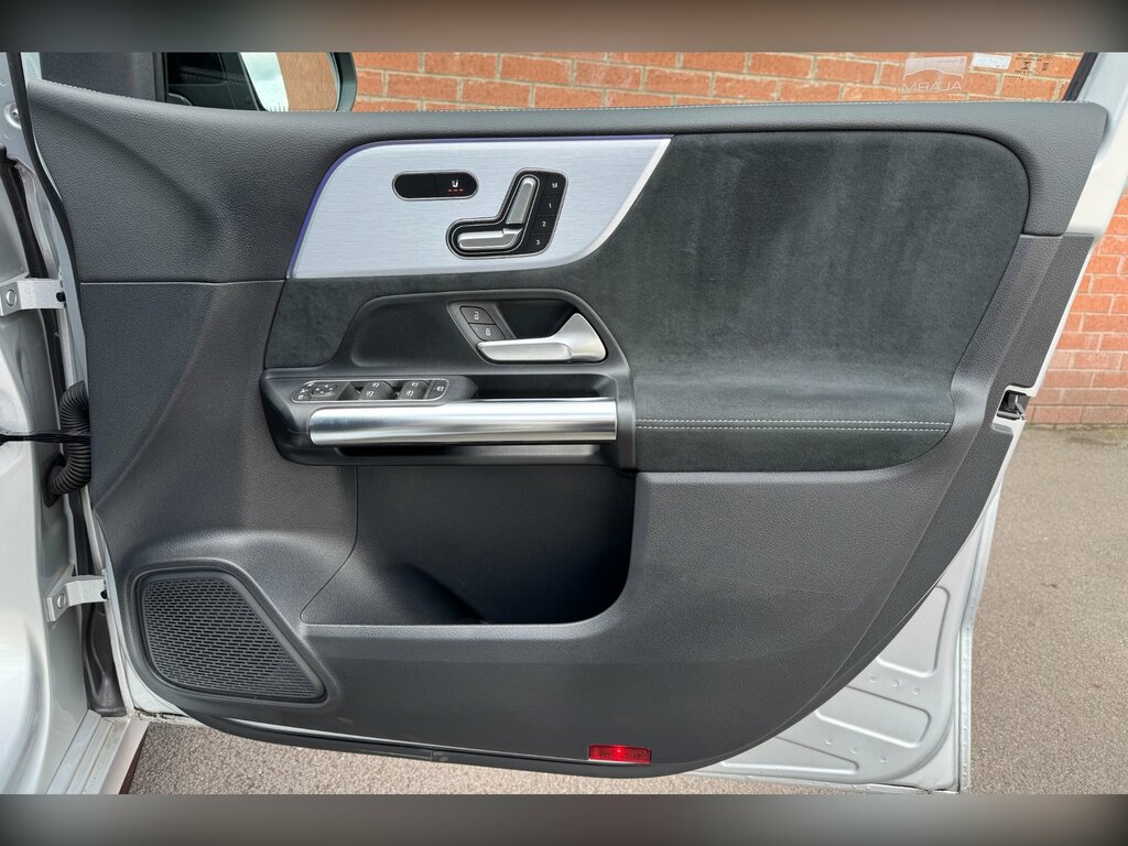 Mercedes-Benz B Class Hatchback Grey #12