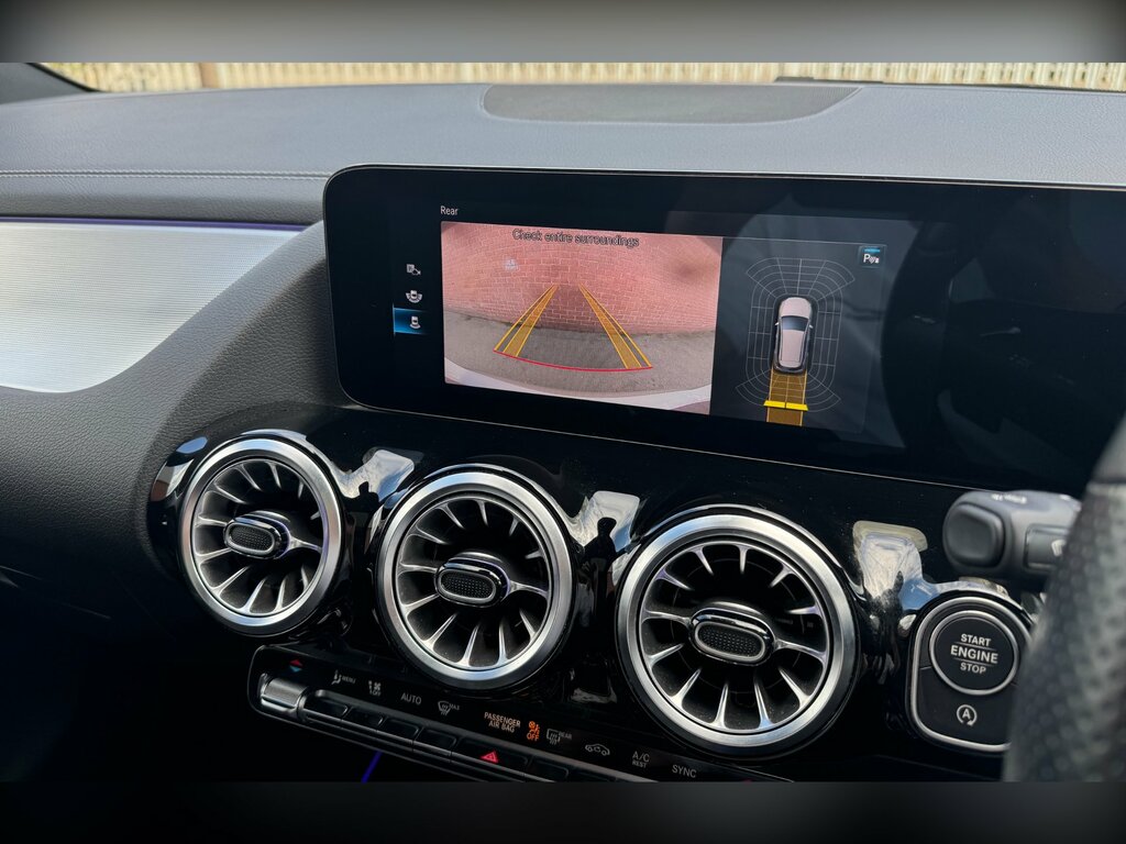 Mercedes-Benz B Class Hatchback Grey #26