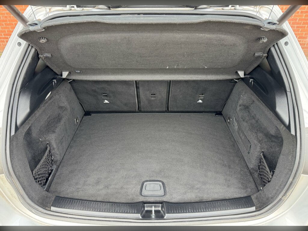 Mercedes-Benz B Class  Blue #10