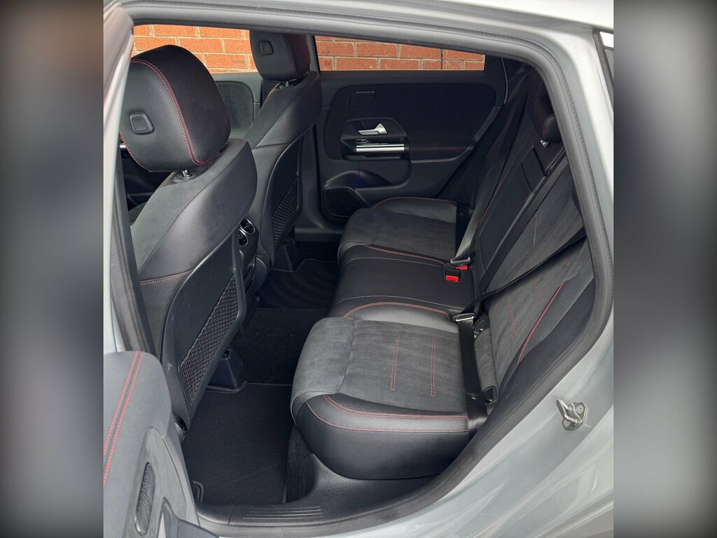 Mercedes-Benz B Class  Blue #44