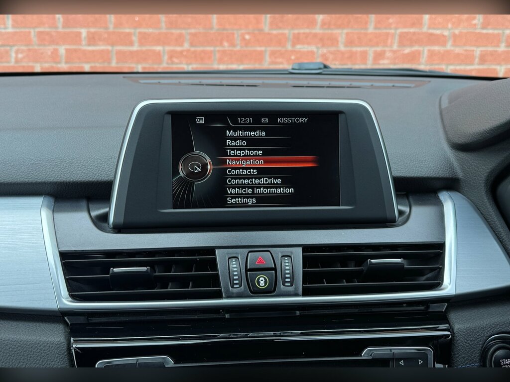 BMW 2 Series Active Tourer 2L Luxury White #18