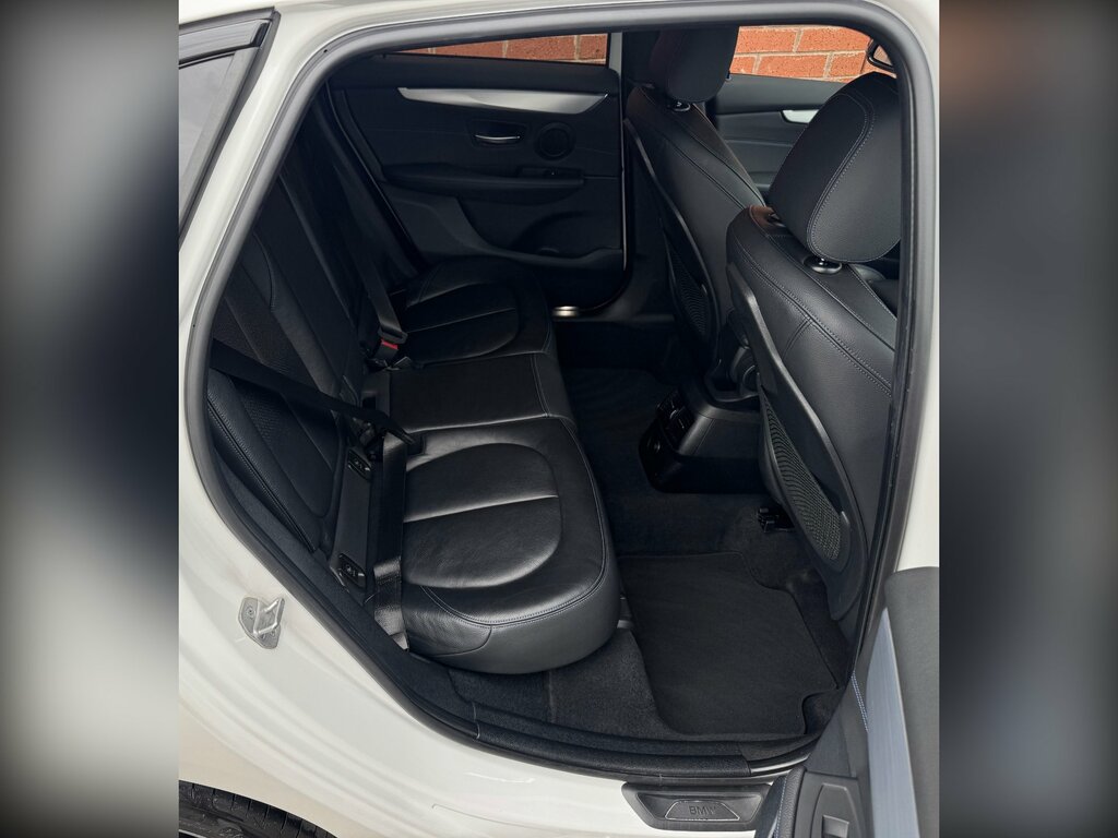 BMW 2 Series Active Tourer 2L Luxury White #36