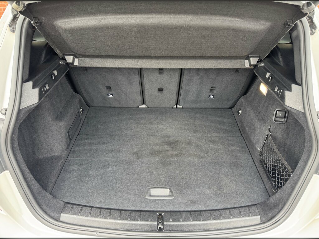 BMW 2 Series Active Tourer 2L Luxury White #9
