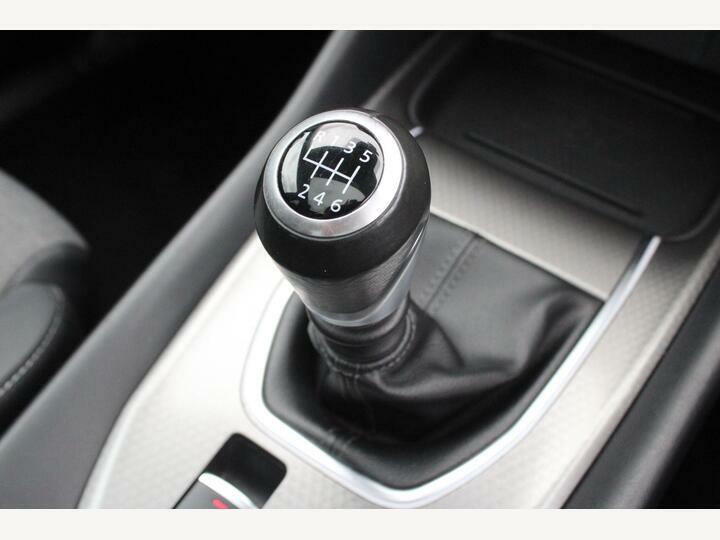 Nissan Qashqai E-power Tekna Plus Grey #36