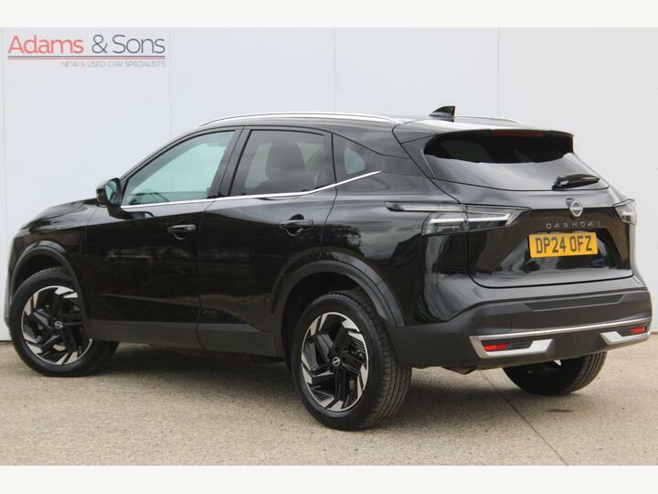 Nissan Qashqai 1.3 Dig-t Mhev N-connecta Euro 6 Ss Black
