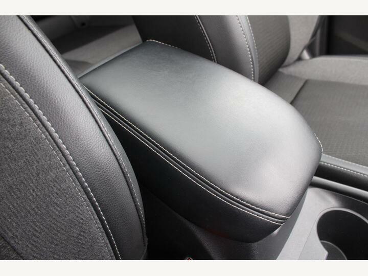 Nissan Qashqai E-power Tekna Plus Grey #30