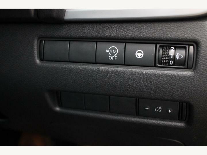 Nissan Qashqai E-power Tekna Plus Grey #48