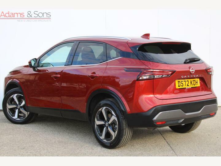 Nissan Qashqai 1.3 Dig-t Mhev N-connecta Euro 6 Ss Red