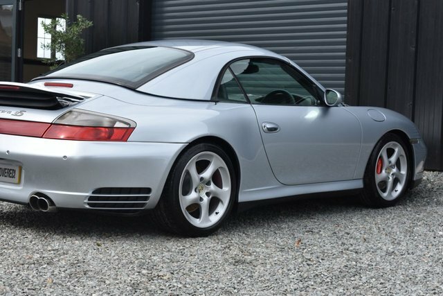Porsche 911 Gt3 Silver #13