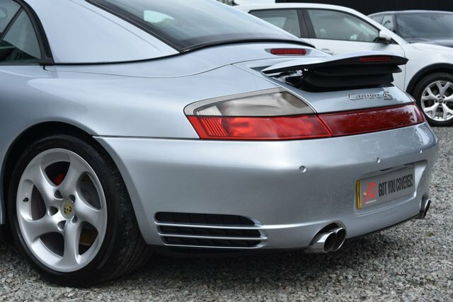 Porsche 911 Gt3 Silver #23