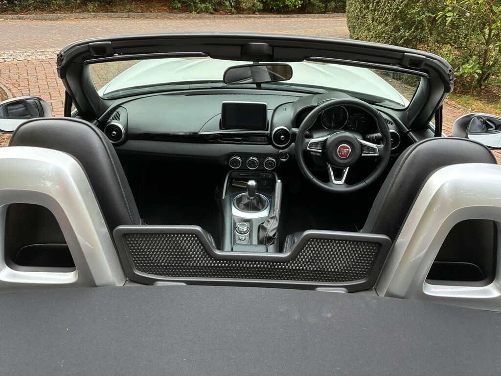 Fiat 124 Spider Red #10