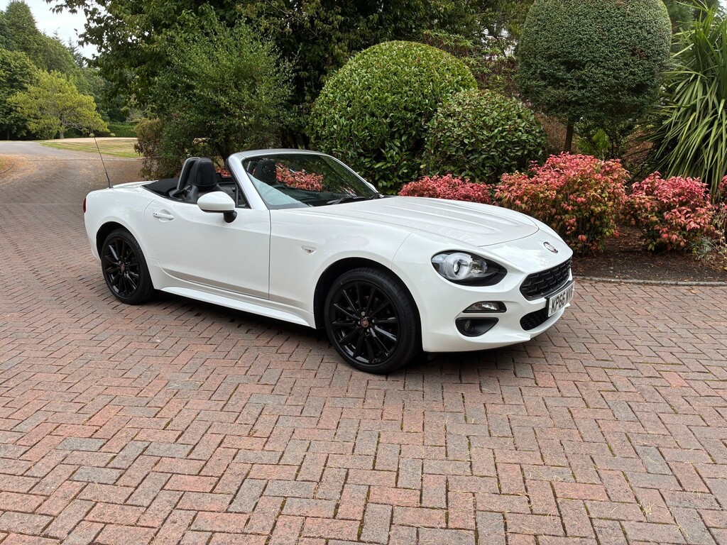 Fiat 124 Spider 1.4 Multiair Turbo 140Hp Lusso White