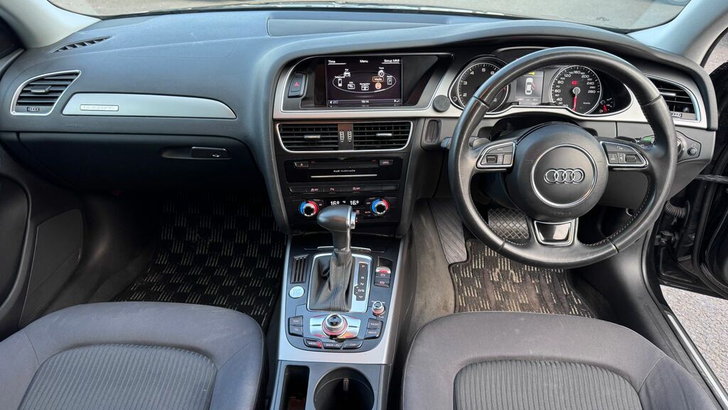 Audi A4 Saloon 2.0 Tdi Se Technik Euro 5 Ss 20136 White #14