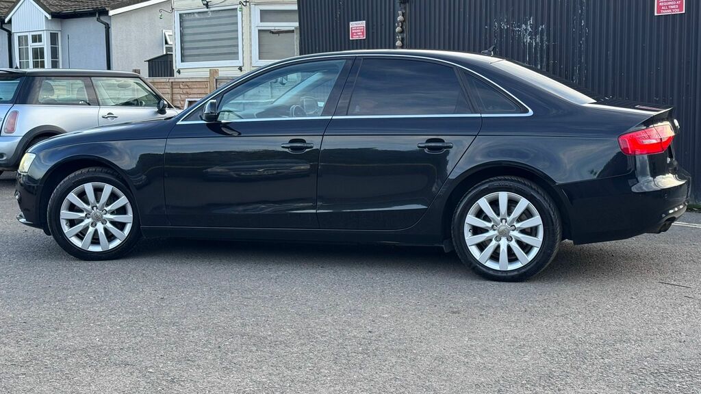 Audi A4 Saloon 2.0 Tdi Se Technik Euro 5 Ss 20136 White #7