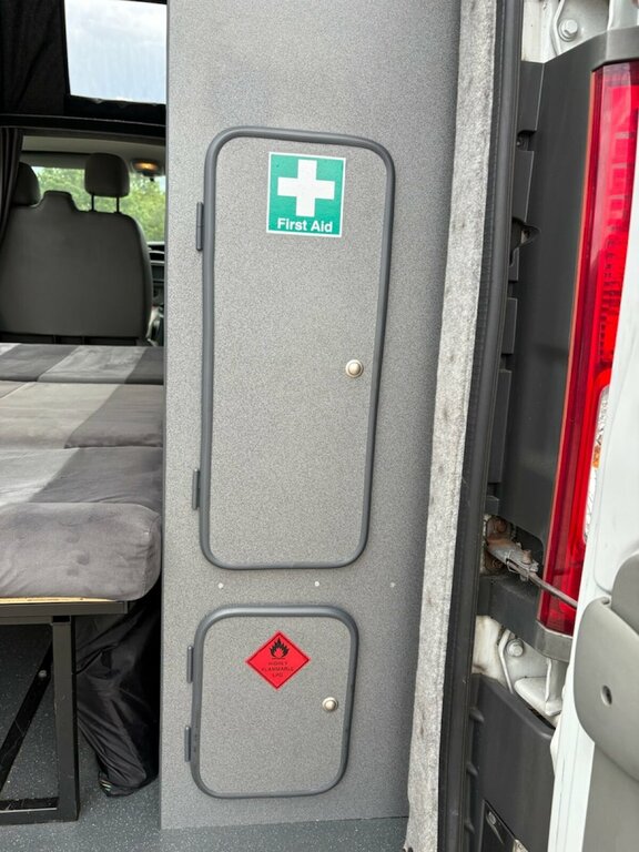Vauxhall Vivaro #19