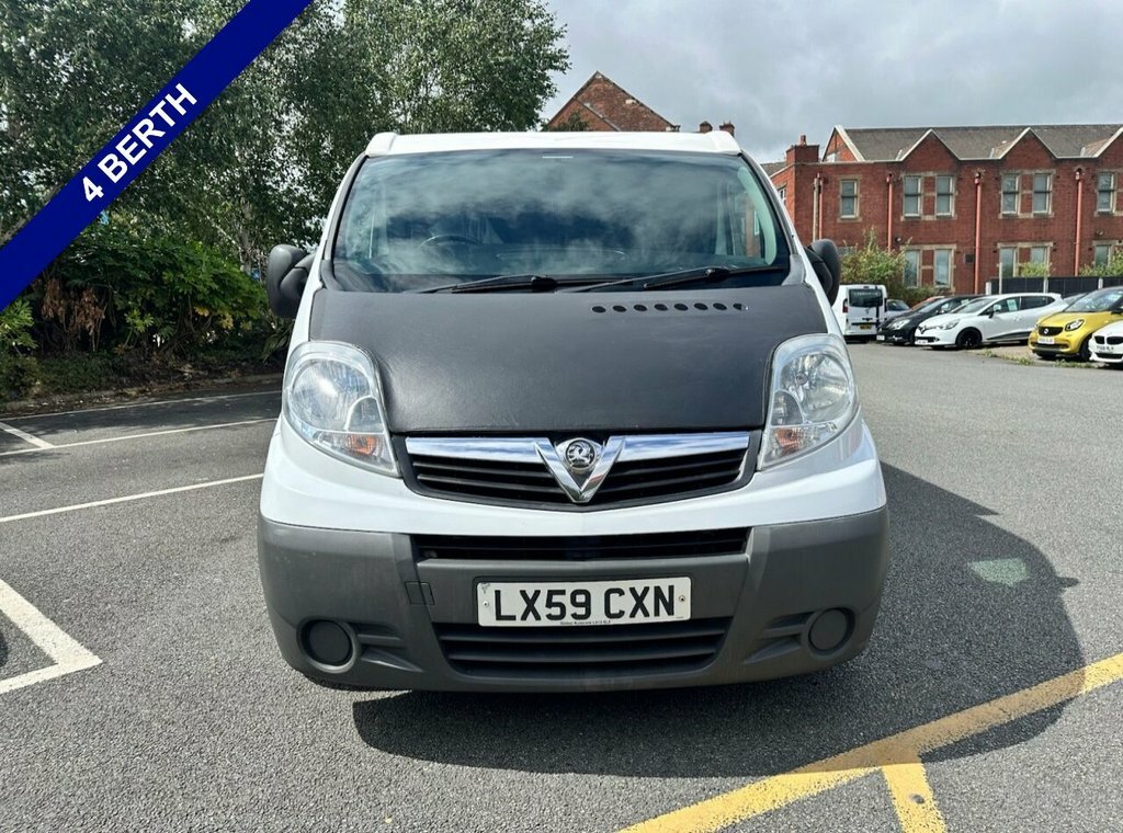 Vauxhall Vivaro Diesel White #4