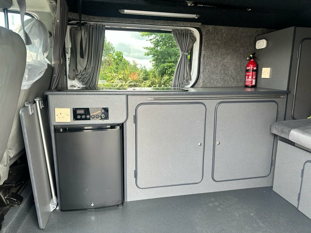 Vauxhall Vivaro #28