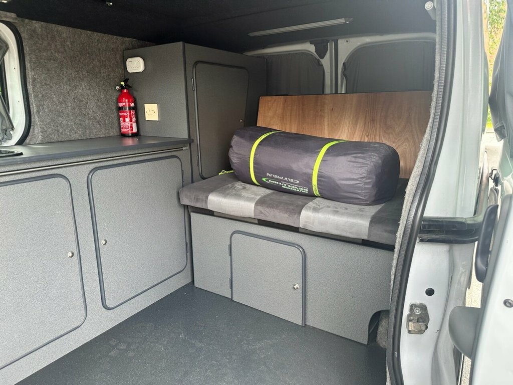 Vauxhall Vivaro #26