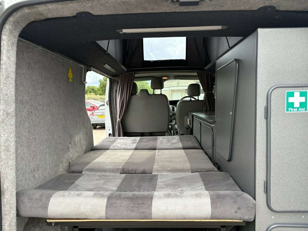 Vauxhall Vivaro #18