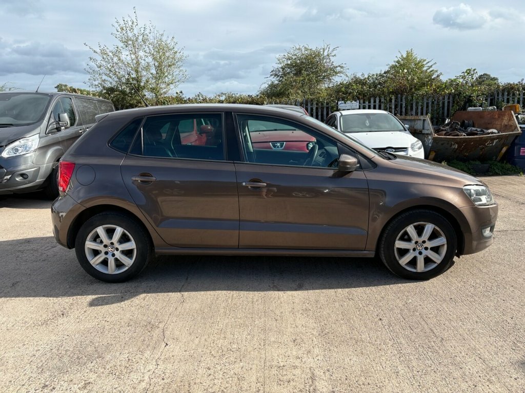 Volkswagen Polo 1L Match Brown #5