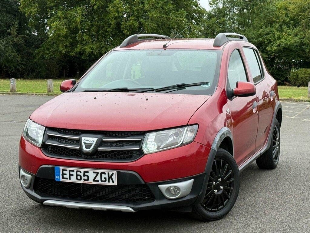 Dacia Sandero Stepway Hatchback Red #3