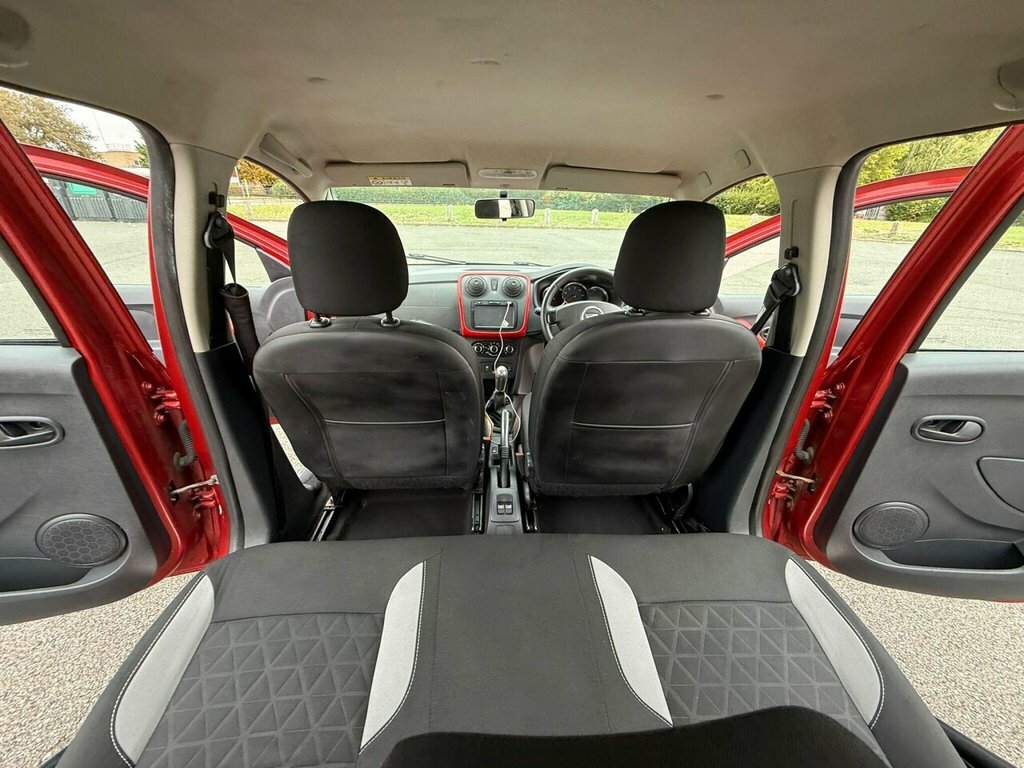 Dacia Sandero Stepway Laureate Blue #34