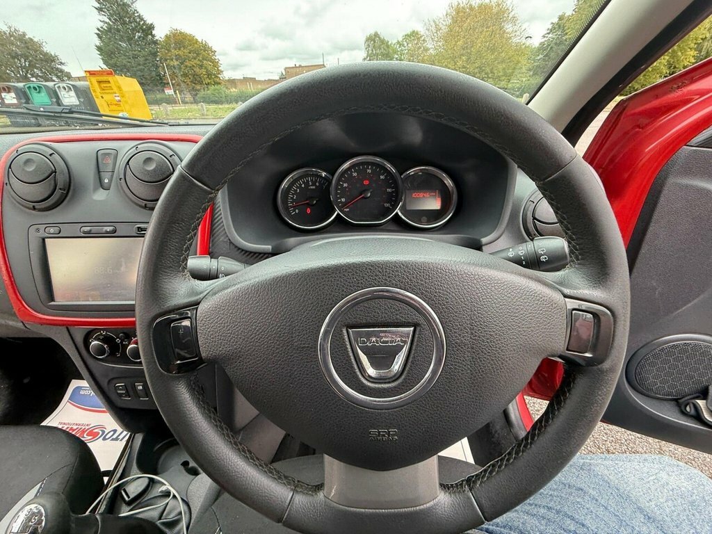 Dacia Sandero Stepway Laureate Blue #28