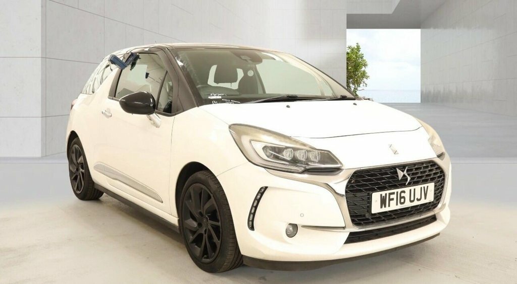 DS DS 3 Hatchback White