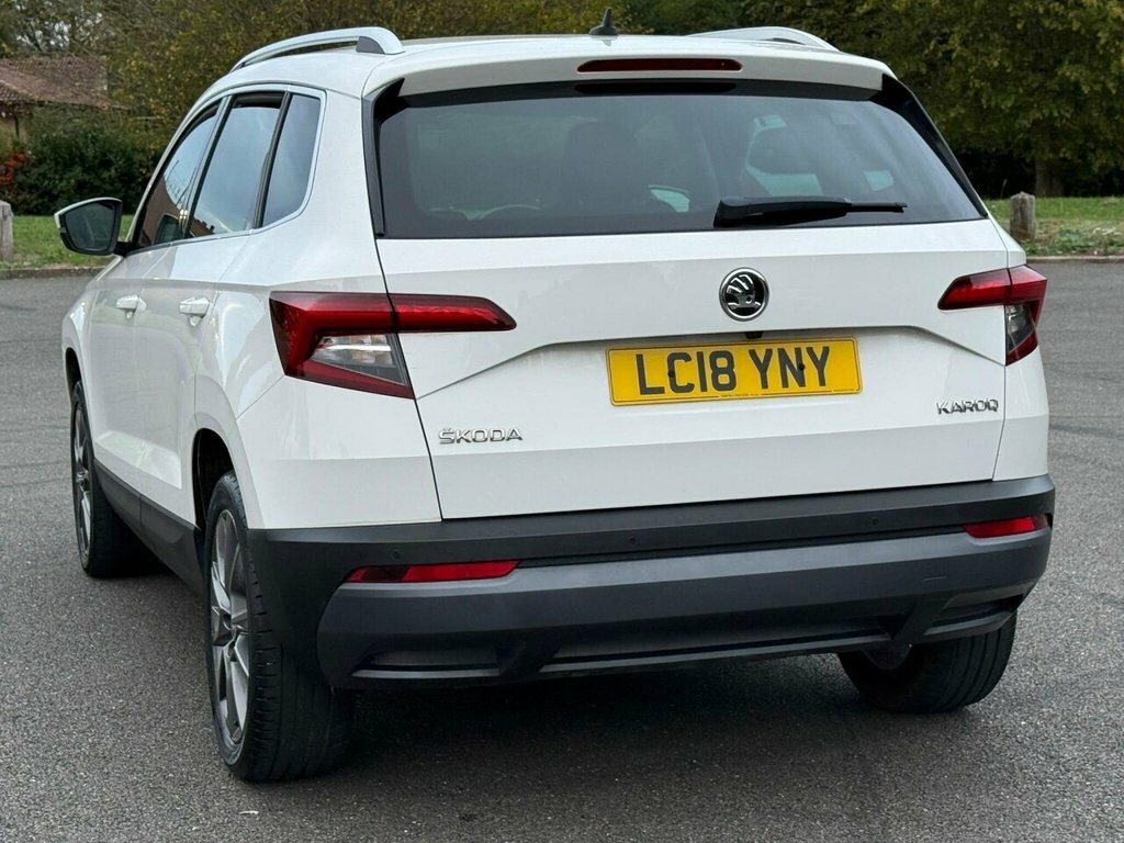 Skoda Karoq Edition Grey #17