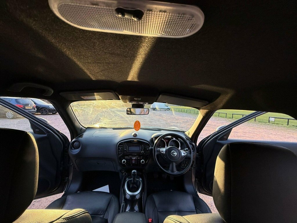 Nissan Juke 1.6 Tekna Xtronic Black #28