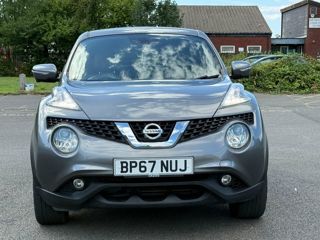 Nissan Juke 1.6 Tekna Xtronic Black #4