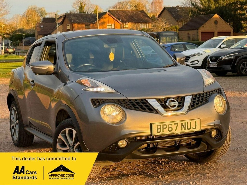 Nissan Juke 1.6 Tekna Xtronic Black #1