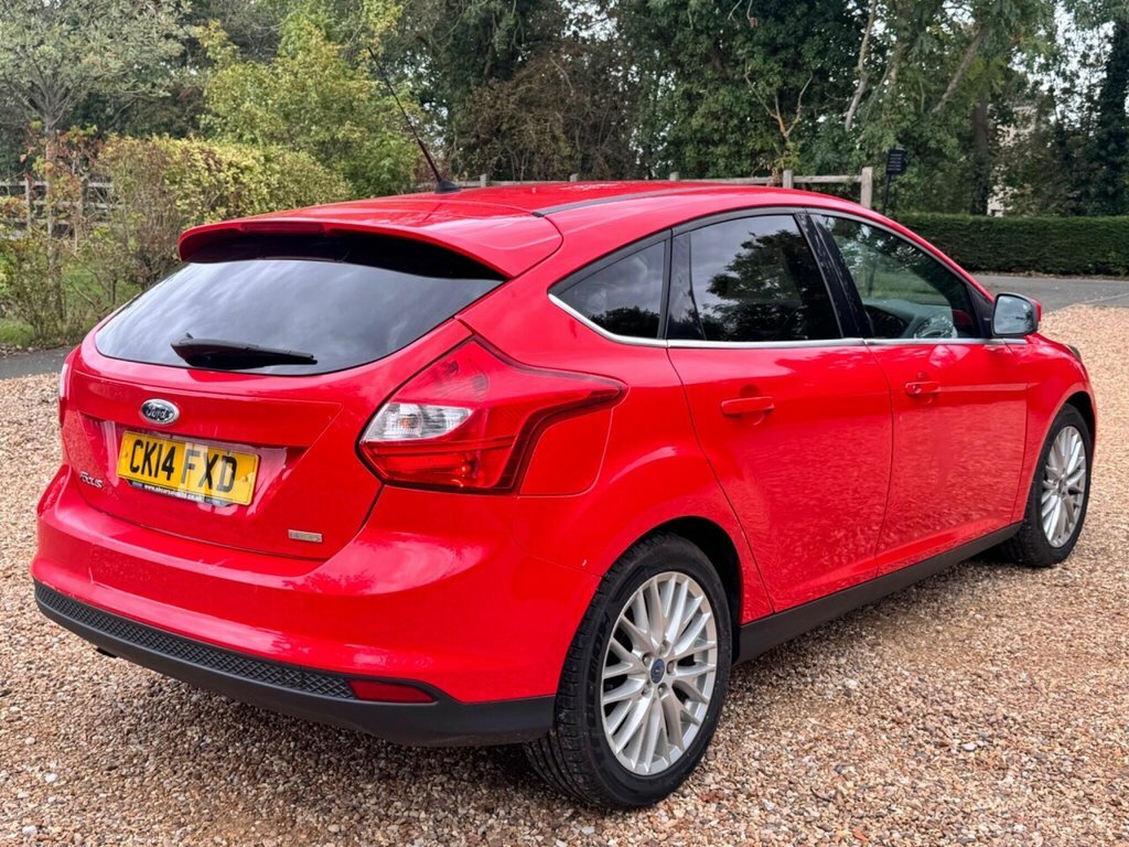 Ford Focus Hatchback 1.6 Tdci Zetec Navigator Euro 5 Ss White #17