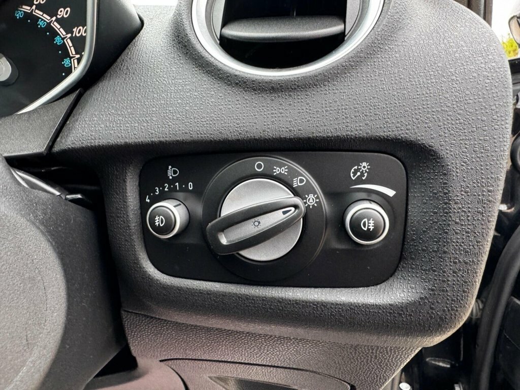 Ford Fiesta 1.0 Ecoboost Zetec 2013 White #46