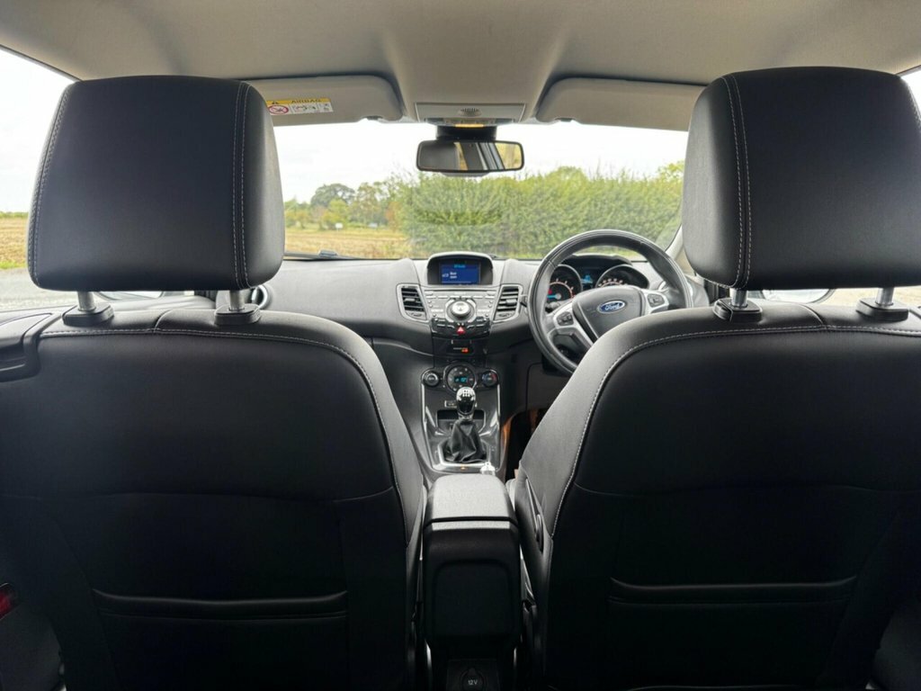 Ford Fiesta 1.0 Ecoboost Zetec 2013 White #39