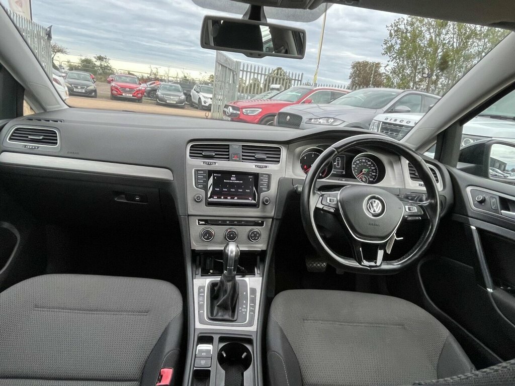 Volkswagen Golf 1.4 Tsi Match Dsg Black #26