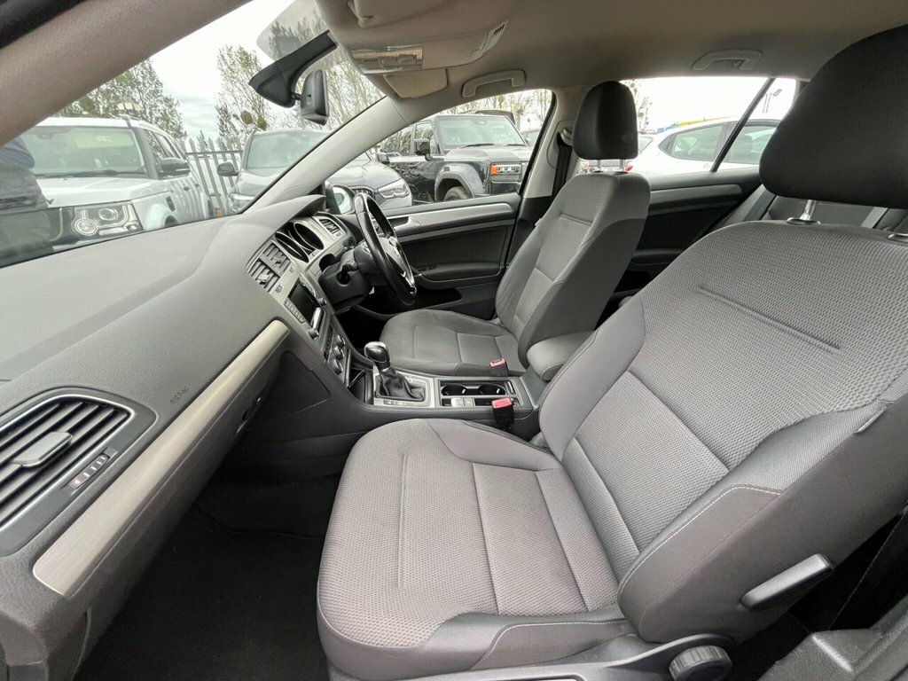 Volkswagen Golf 1.4 Tsi Match Dsg Black #48
