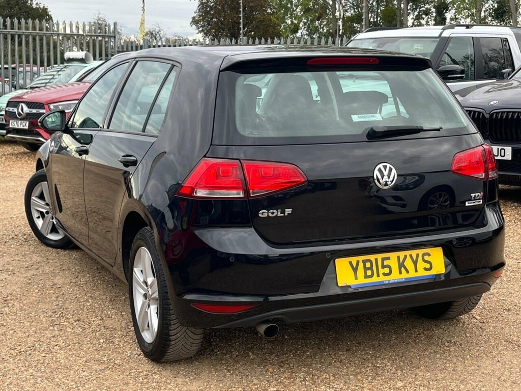 Volkswagen Golf 1.4 Tsi Match Dsg Black #4
